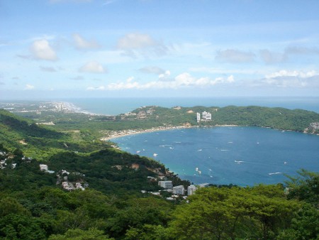 Puerto Marquez, playas tranquilas y magnifica gastronomia!!!